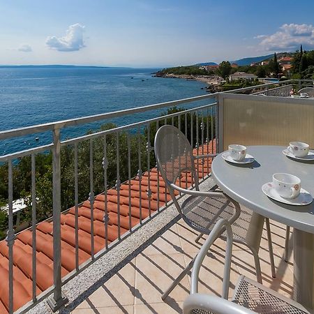 Apartments Vukelic Klenovica Oda fotoğraf