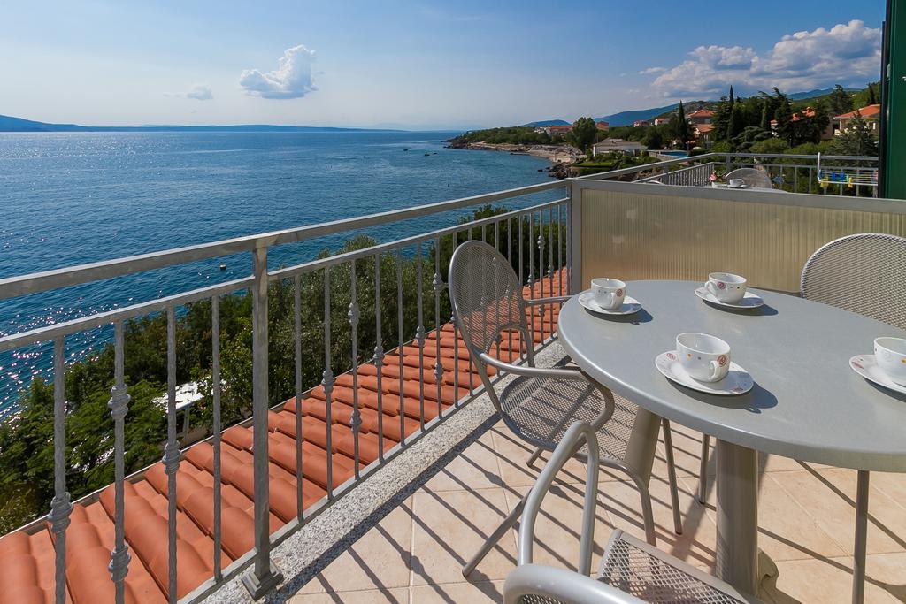 Apartments Vukelic Klenovica Oda fotoğraf