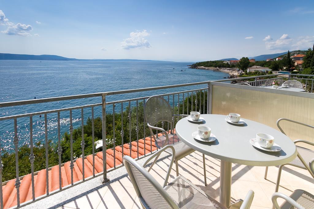 Apartments Vukelic Klenovica Oda fotoğraf
