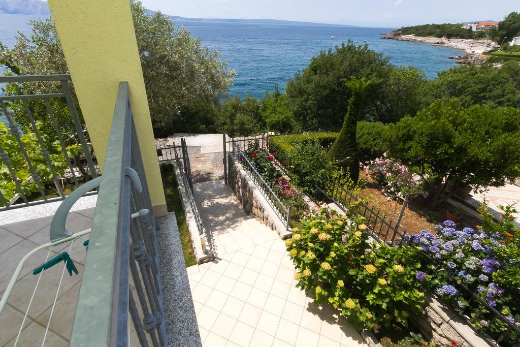 Apartments Vukelic Klenovica Oda fotoğraf